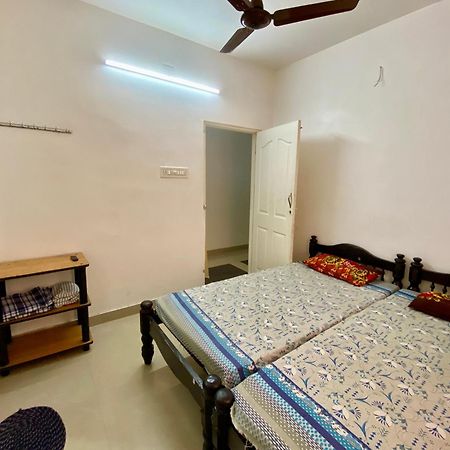 Rajatheeram Beach Homestay & Backwater Cruise Alleppey Alappuzha Bagian luar foto